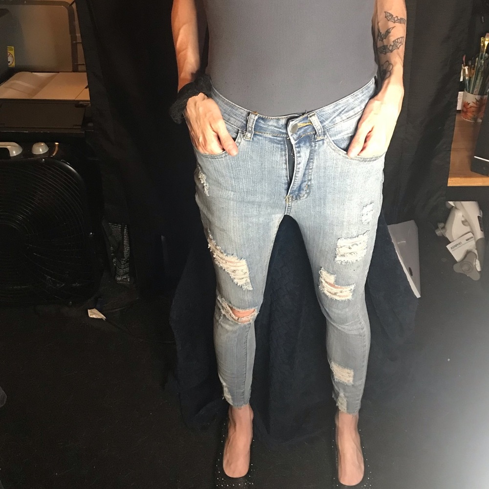 Distressed Pants Small